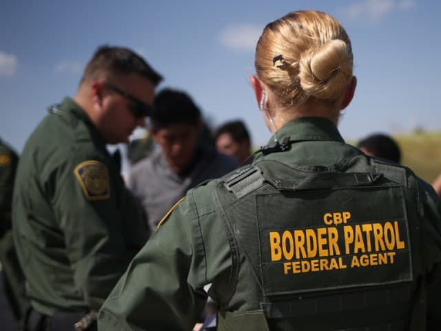 375,000 Undocumented Immigrants Released by Border Patrol Last Year