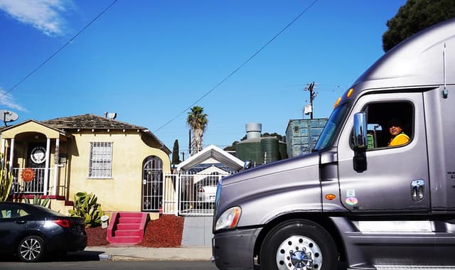 Barrio Logan Proposed Truck Ordinance Approved by City Environment Committee