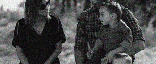 Misleading CV Campaign Mailer Depicts Candidate with Family that Isn’t His