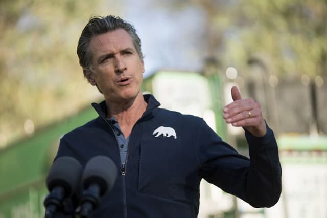 Newsom Vetos Bills on Marijuana Lounges & Psychedelic Mushrooms